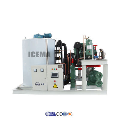 3 월 무역 박람회에서 해산물 어업을위한 6500 KG 전압 380V / 3P / 50HZ 얼음 플레이크 기계